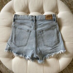 Abercrombie & Fitch Jean shorts